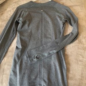 Lululemon long sleeve